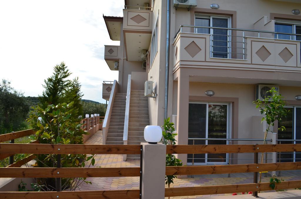Thassos Grand Villas Apartments & Studios Limenaria  Eksteriør billede